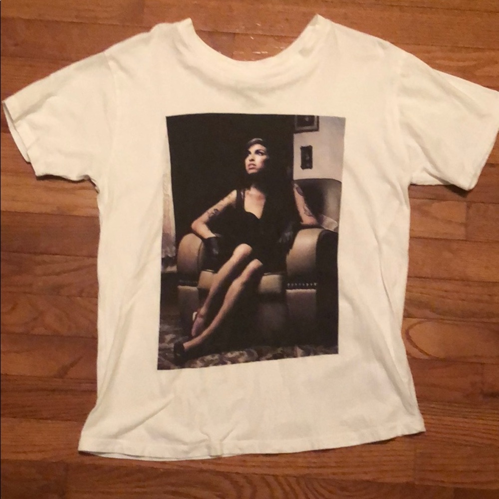 Amy Winehouse tee